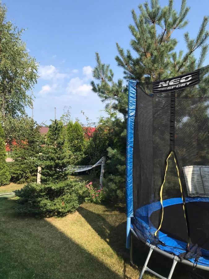 Domki Kapitanskie Z Prywatnym Polem Do Gry W Mini Golf Ревал Екстериор снимка